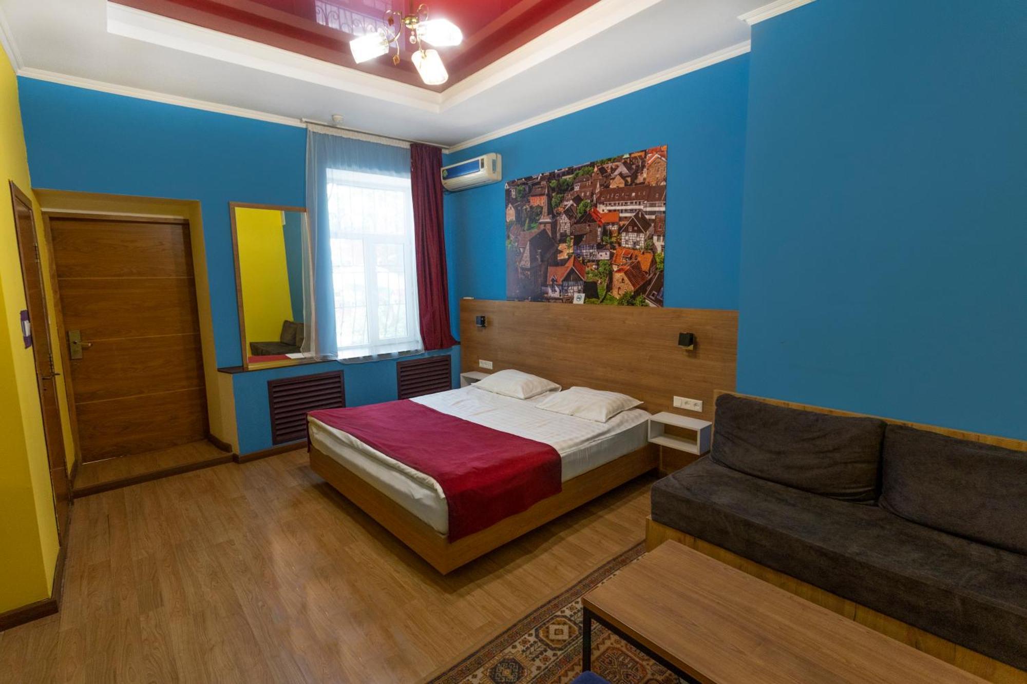 Hostel Koisha Biszkek Zewnętrze zdjęcie